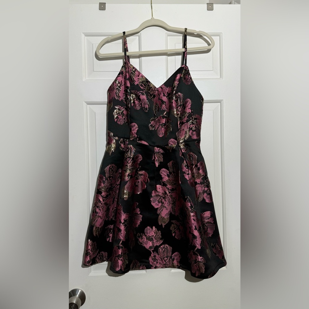 Cocktail floral mini dress